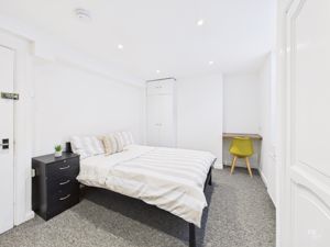 Photo 14- click for photo gallery